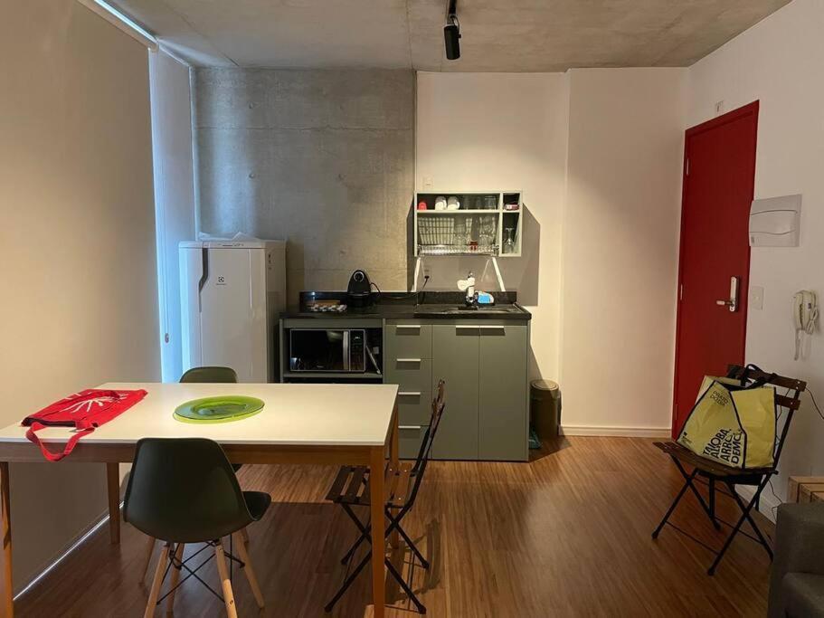 Apartamento Novo Metro Garagem Eab807